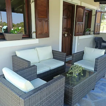 Semesterbostad Sotiritsa's Luxury Agiakampos (Volos)