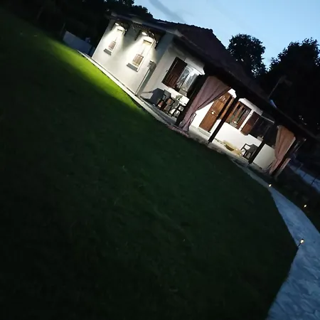 Sotiritsa's Luxury Semesterbostad Agiakampos (Volos)