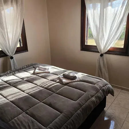 Sotiritsa's Luxury Semesterbostad Agiakampos (Volos)