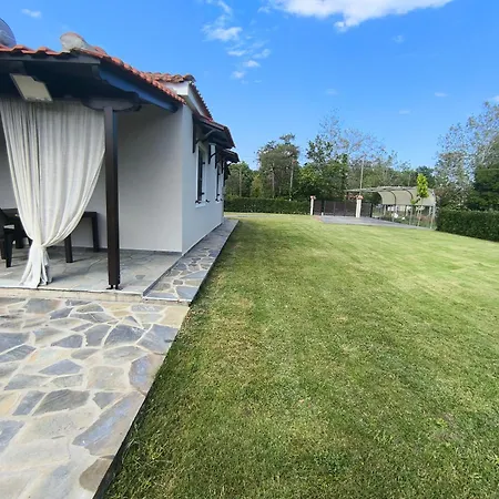 Sotiritsa's Luxury Agiakampos (Volos)