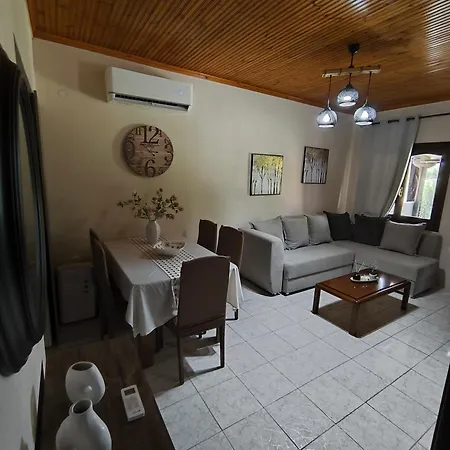Dom wakacyjny Sotiritsa's Luxury Agiakampos (Volos)